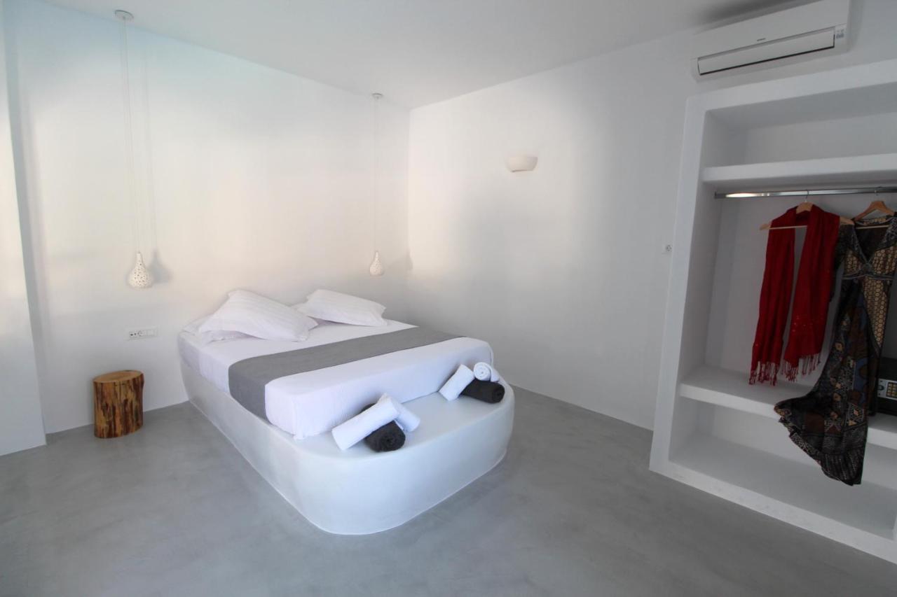 Filira Suites Perissa  Eksteriør billede