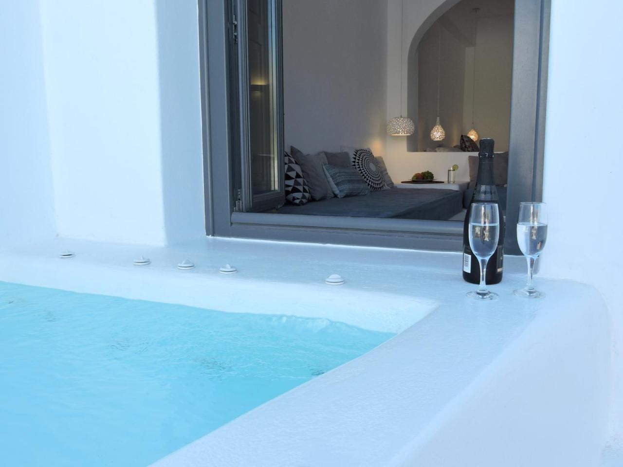 Filira Suites Perissa  Eksteriør billede