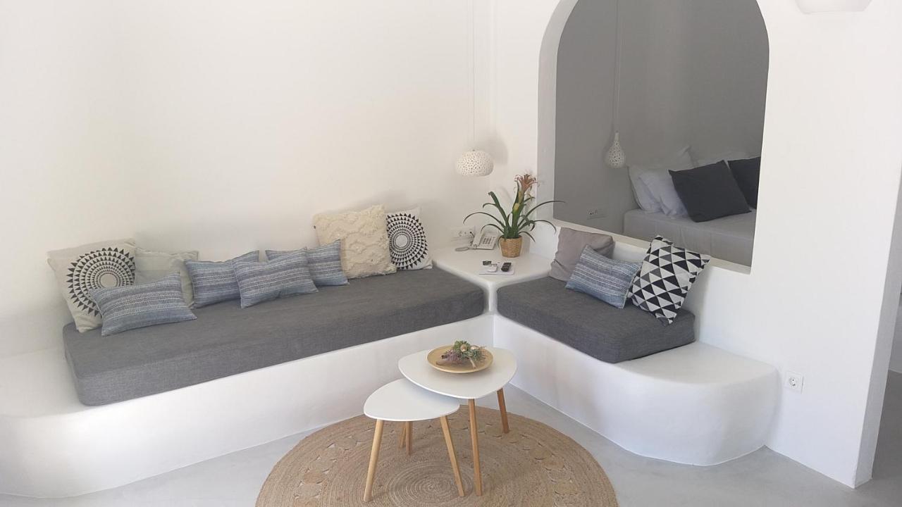 Filira Suites Perissa  Eksteriør billede